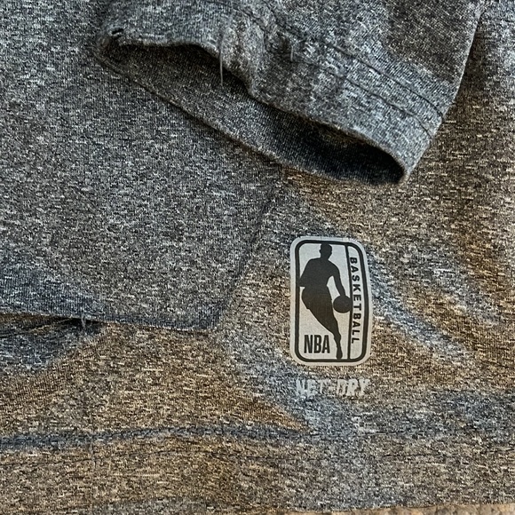NBA lightweight gray NET DRY hoodie size 8 - Picture 3 of 7